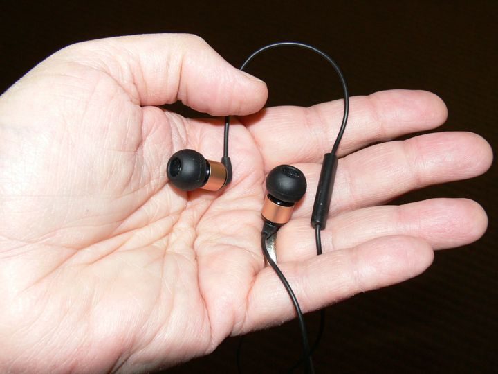 CES 2009 Follow-Up: NuForce Going Mobile? Yes.
