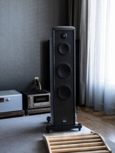 Gauder Acoustic Reference 200
