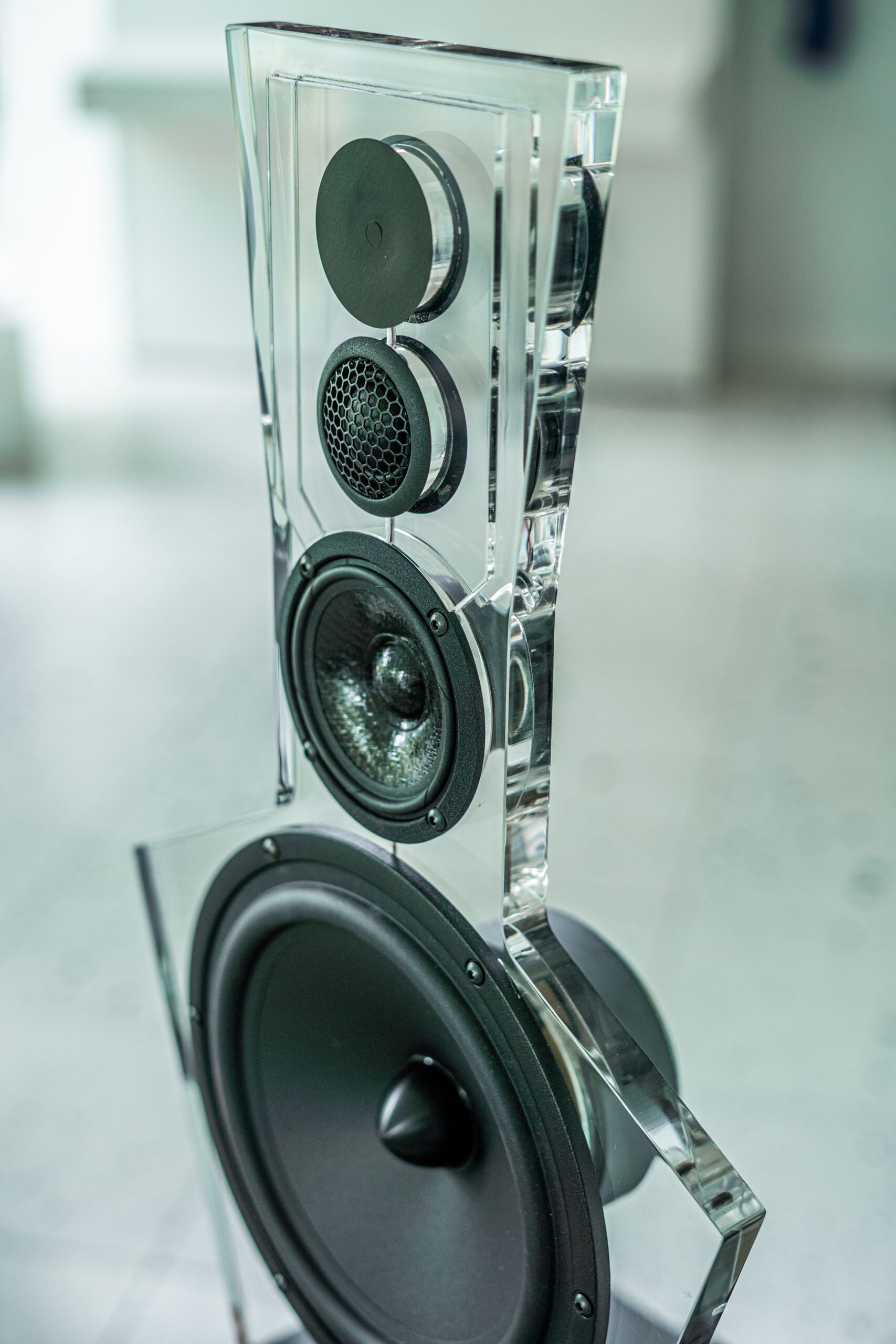 Linkwitz Audio Shows New Design For Award-Winning LX521 Speaker