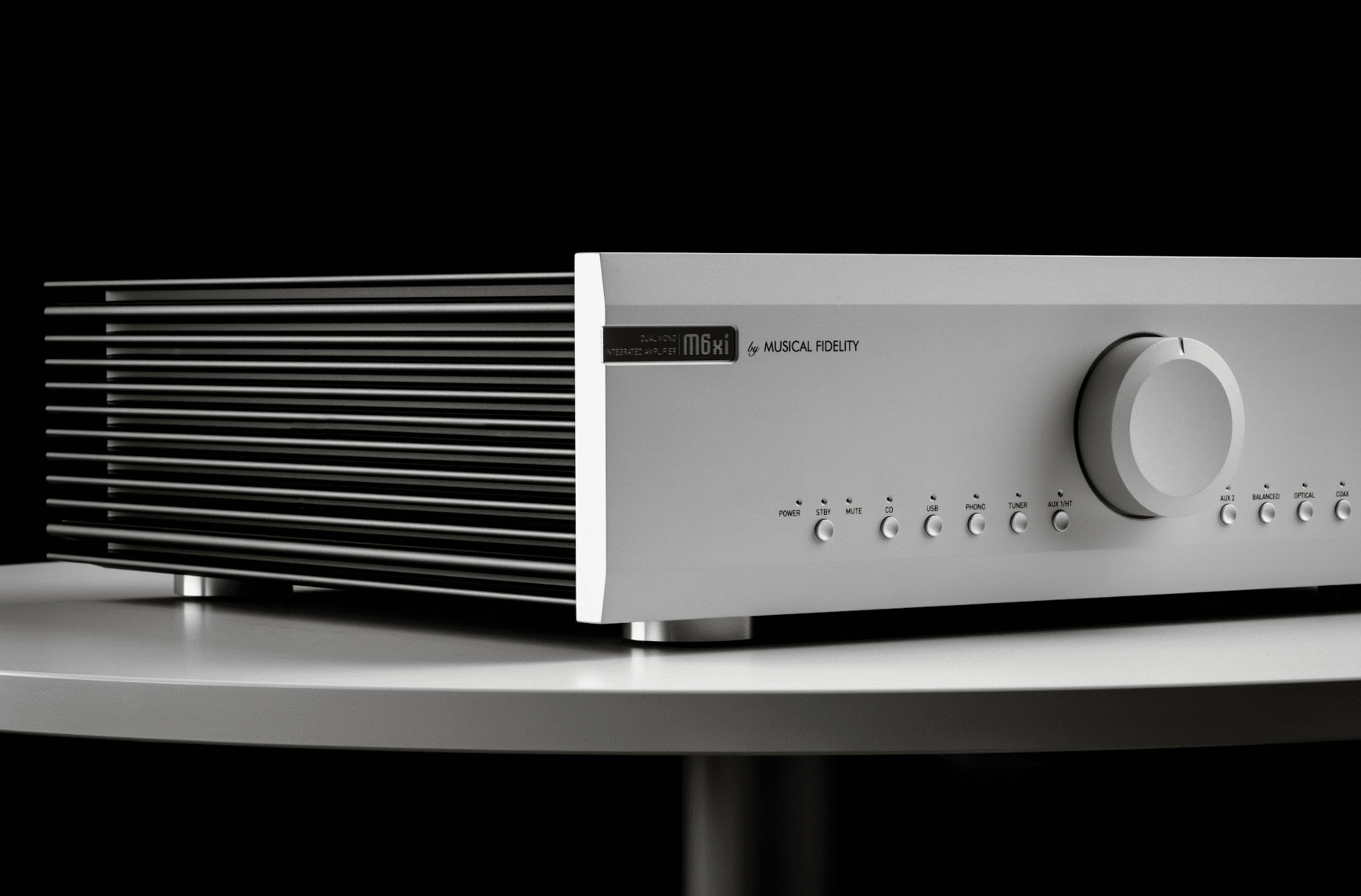 M6xi Integrated Amplifier