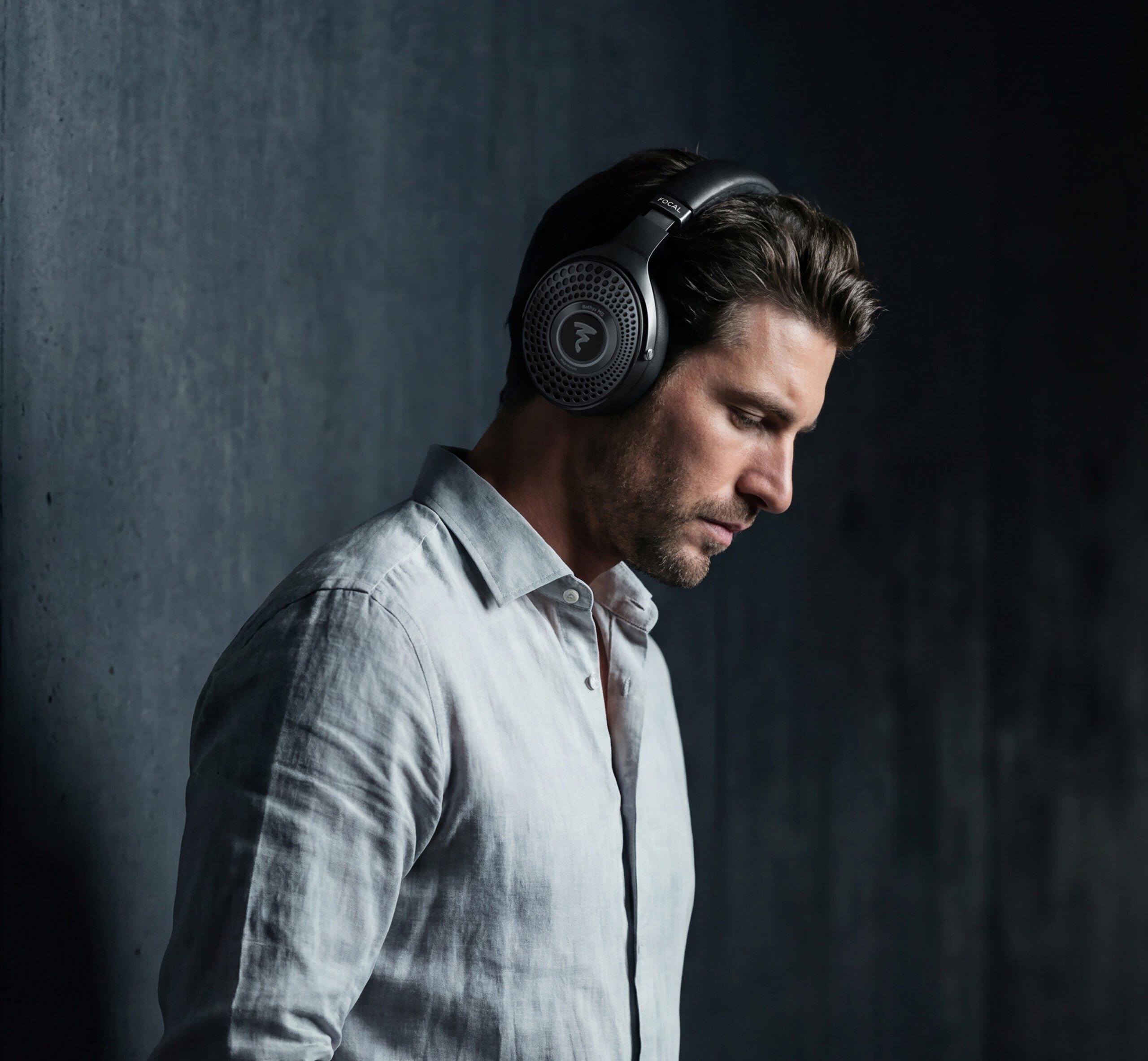 FOCAL UNVEILS BATHYS MG GRAPHEN GREY - The Absolute Sound
